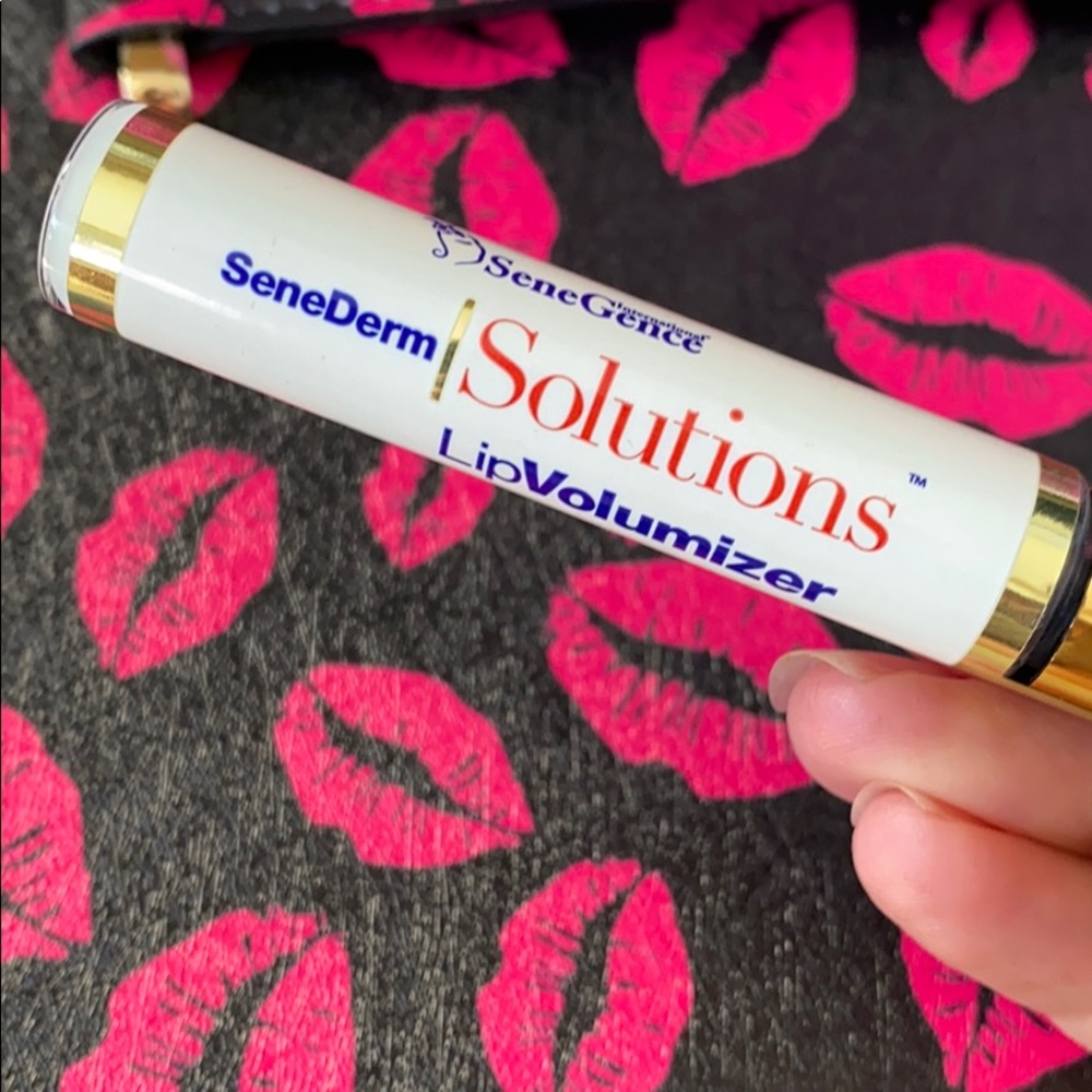 *NEW* Senegence lip volumizer